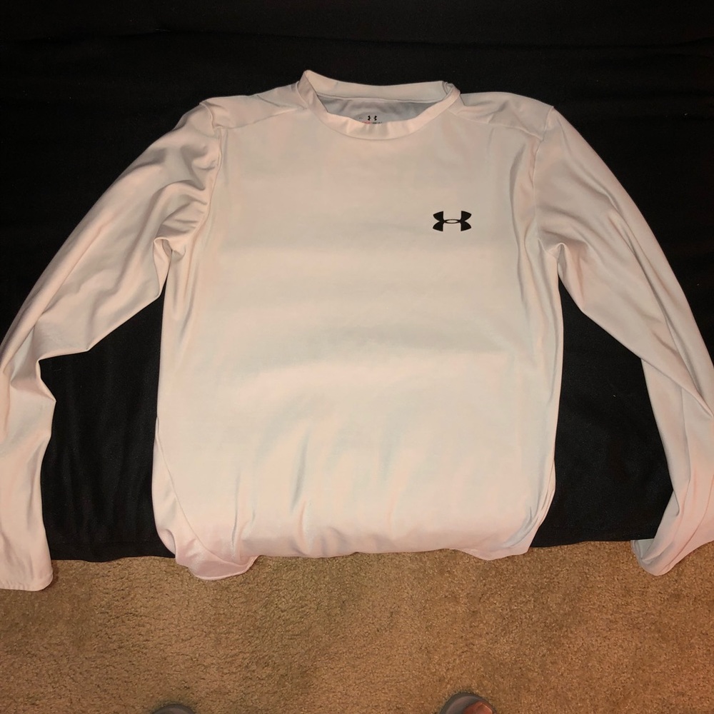 Under Armour training shirts